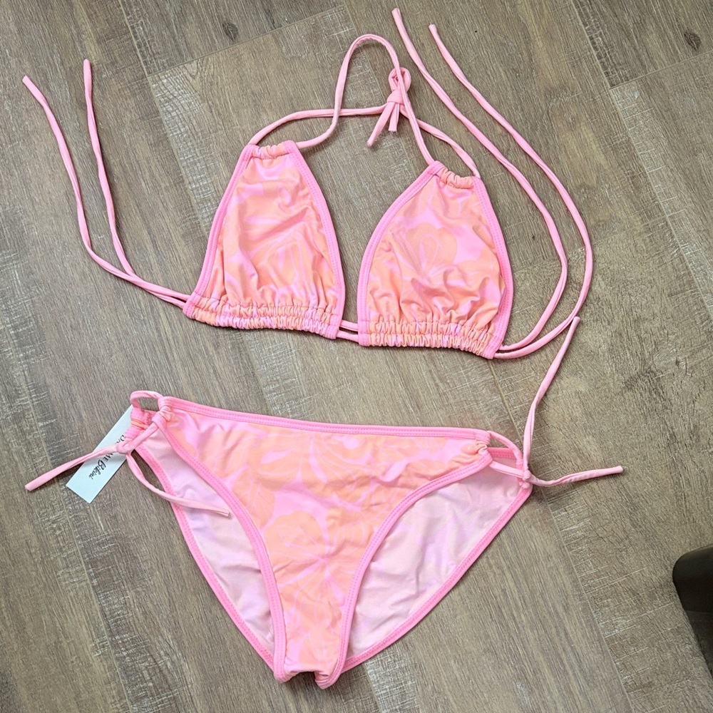 Vibrant Pink Women's Bikini Set